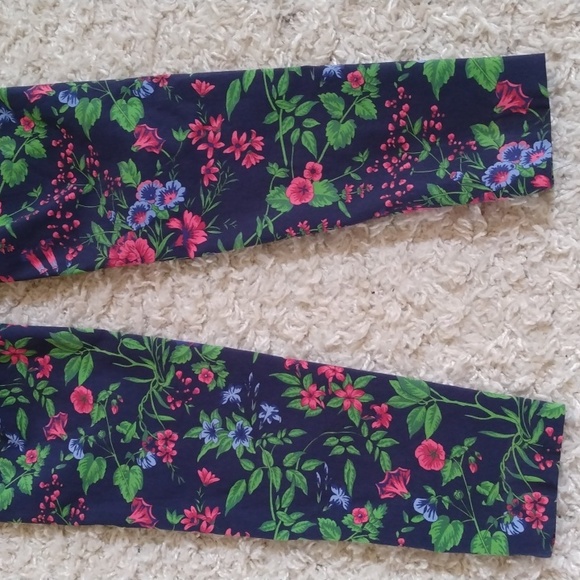 J. McLaughlin Size 4 Floral Pants. - Picture 6 of 12